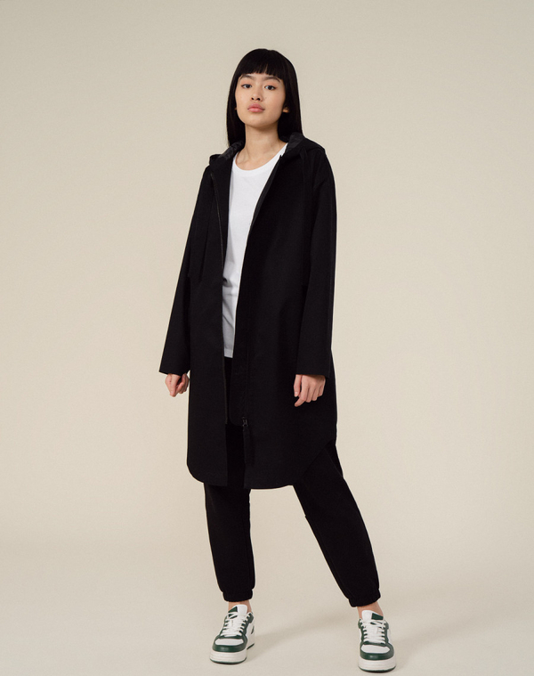 Czarny płaszcz Outhorn w stylu casual z bawełny