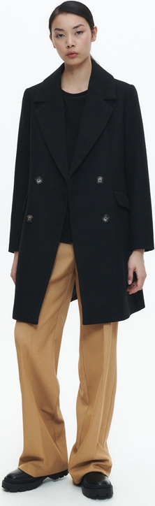 Czarny płaszcz Reserved krótki w stylu casual
