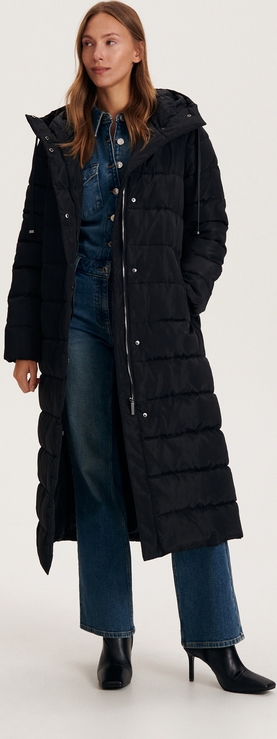 Czarny płaszcz Reserved w stylu casual z tkaniny