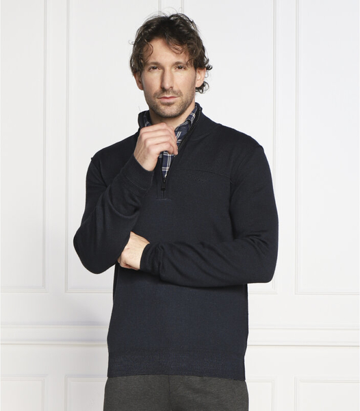 Czarny sweter Hugo Boss z wełny w stylu casual