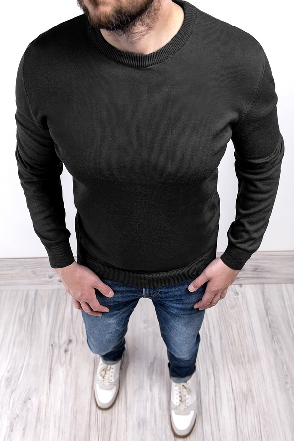 Czarny sweter Risardi w stylu casual