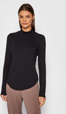 Czarny sweter TRIUMPH w stylu casual