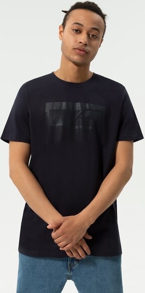 Czarny t-shirt Confront z krótkim rękawem w młodzieżowym stylu