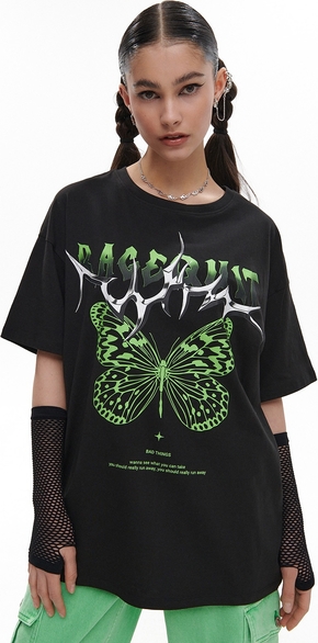 Czarny t-shirt Cropp z nadrukiem z okrągłym dekoltem z bawełny