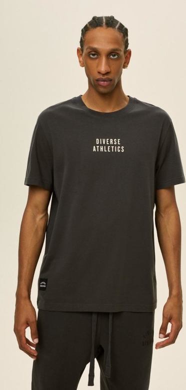 Czarny t-shirt Diverse w młodzieżowym stylu z krótkim rękawem