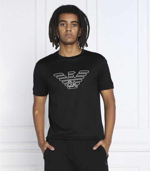 Czarny t-shirt Emporio Armani w młodzieżowym stylu