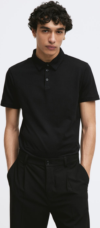 Czarny t-shirt H & M z krótkim rękawem z dżerseju
