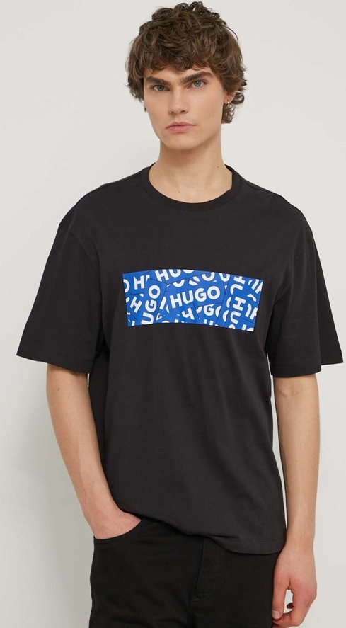 Czarny t-shirt Hugo Blue z nadrukiem w młodzieżowym stylu