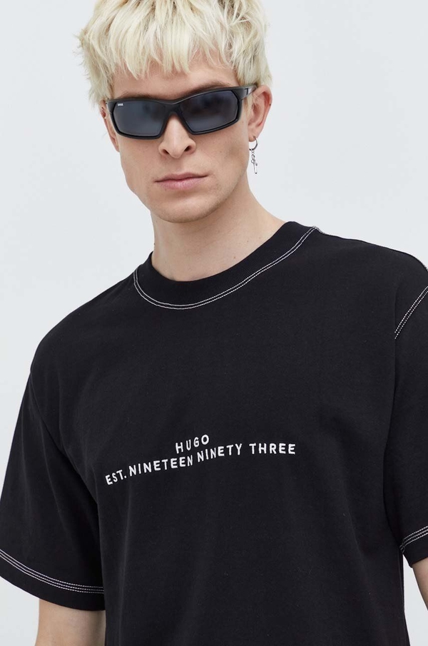 Czarny t-shirt Hugo Boss z bawełny z krótkim rękawem