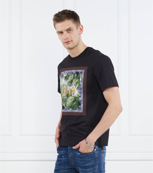 Czarny t-shirt Just Cavalli w młodzieżowym stylu z nadrukiem