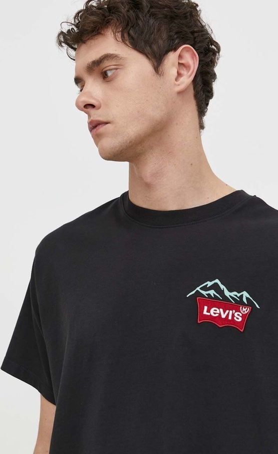 Czarny t-shirt Levis z krótkim rękawem z bawełny