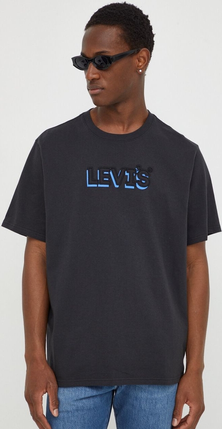 Czarny t-shirt Levis z nadrukiem