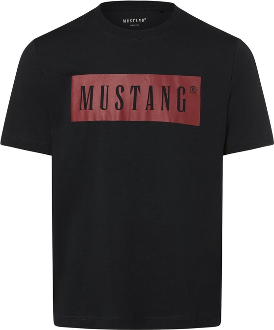 Czarny t-shirt Mustang z dżerseju
