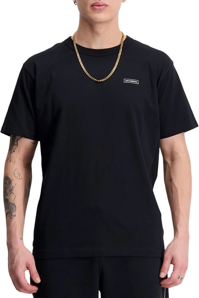 Czarny t-shirt New Balance w stylu casual z bawełny
