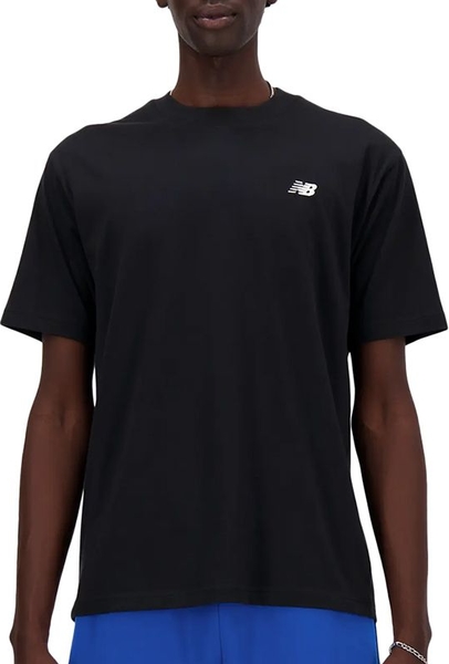 Czarny t-shirt New Balance w stylu klasycznym z bawełny