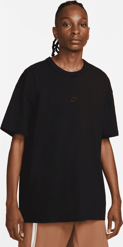 Czarny t-shirt Nike z krótkim rękawem w sportowym stylu z bawełny
