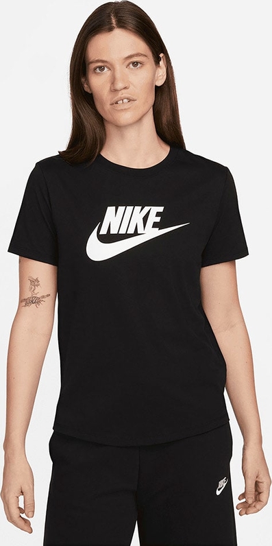 Czarny t-shirt Nike z okrągłym dekoltem z krótkim rękawem w sportowym stylu