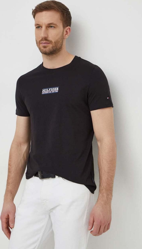 Czarny t-shirt Tommy Hilfiger z bawełny z nadrukiem