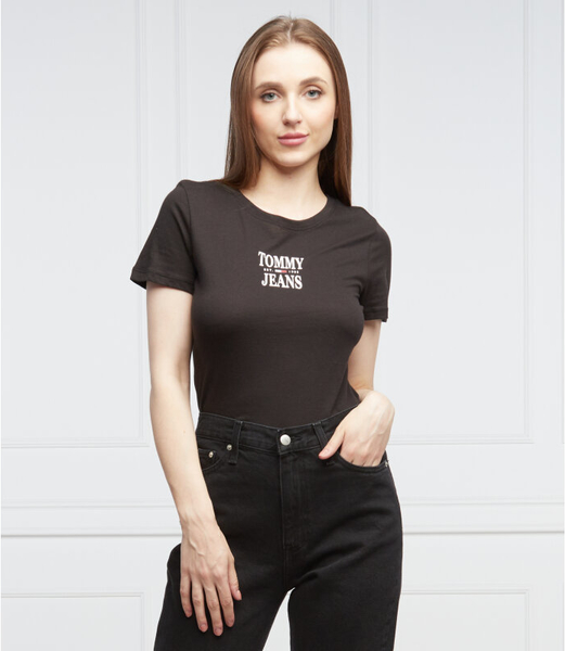 Czarny t-shirt Tommy Jeans w młodzieżowym stylu z okrągłym dekoltem