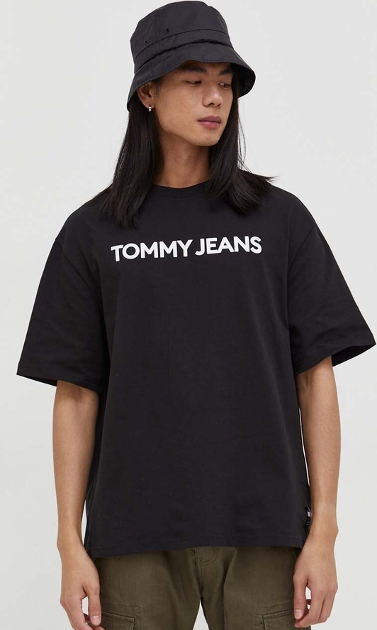 Czarny t-shirt Tommy Jeans z nadrukiem z bawełny w młodzieżowym stylu