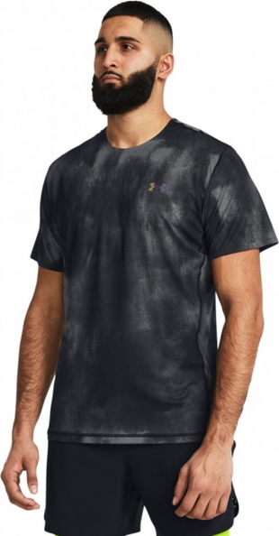 Czarny t-shirt Under Armour z krótkim rękawem w stylu casual
