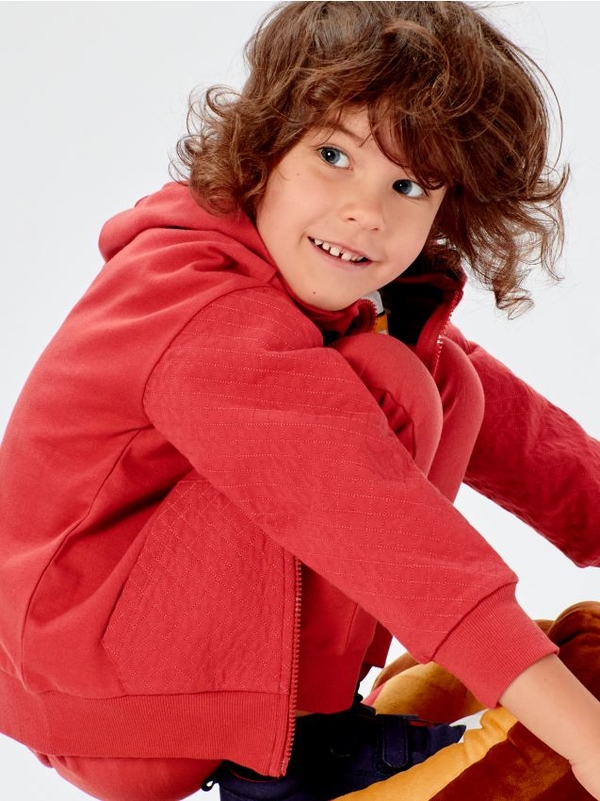 Czerwona bluza dziecięca Sinsay dla chłopców