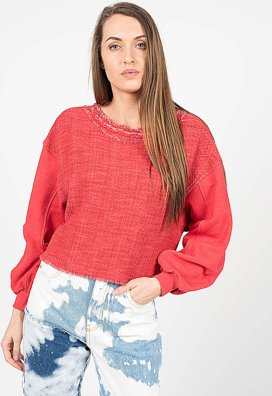 Czerwona bluza ubierzsie.com z bawełny