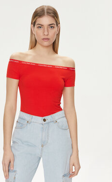 Czerwona bluzka Calvin Klein z okrągłym dekoltem