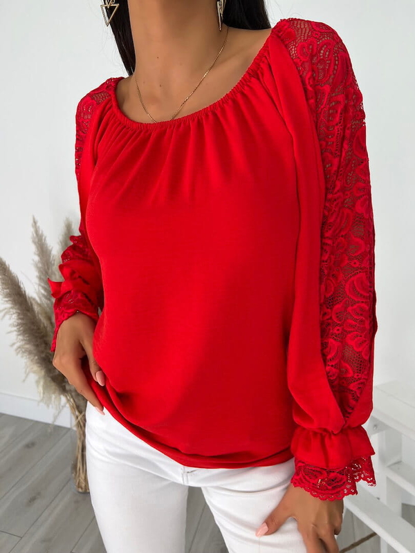 Czerwona bluzka ModnaKiecka.pl w stylu casual z długim rękawem z okrągłym dekoltem