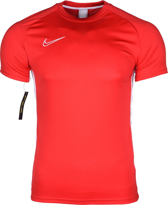 Czerwona koszulka dziecięca Nike dla chłopców