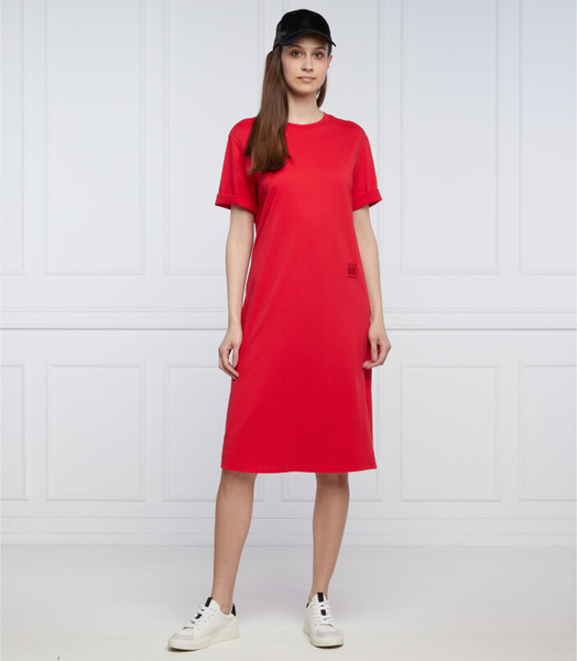 Czerwona sukienka Armani Exchange midi