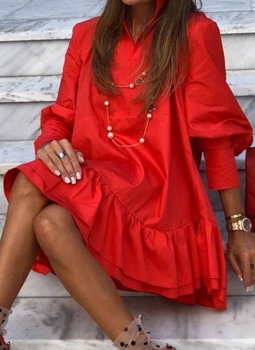Czerwona sukienka Attirra w stylu casual mini oversize