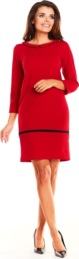 Czerwona sukienka Awama z okrągłym dekoltem z długim rękawem ołówkowa