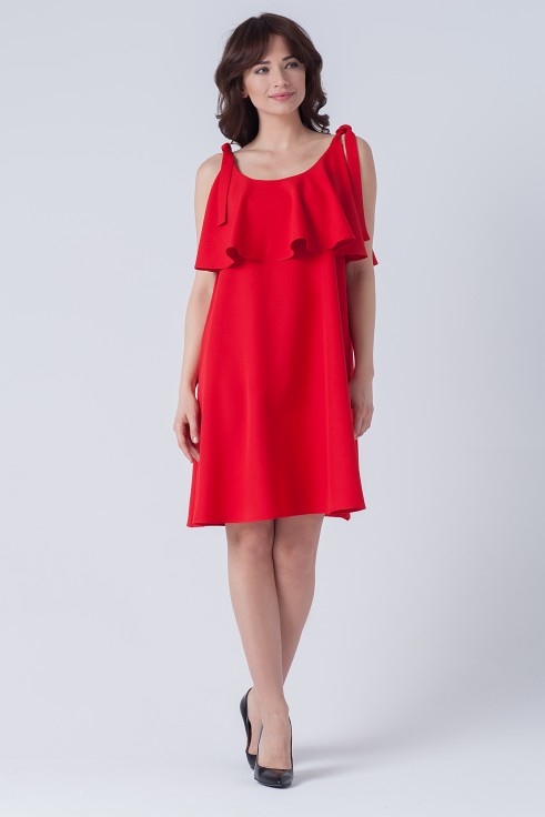 Czerwona sukienka butik-choice.pl z okrągłym dekoltem midi