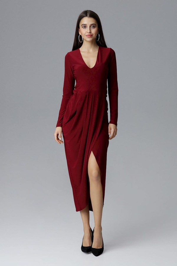 Czerwona sukienka Figl asymetryczna maxi z dekoltem w kształcie litery v