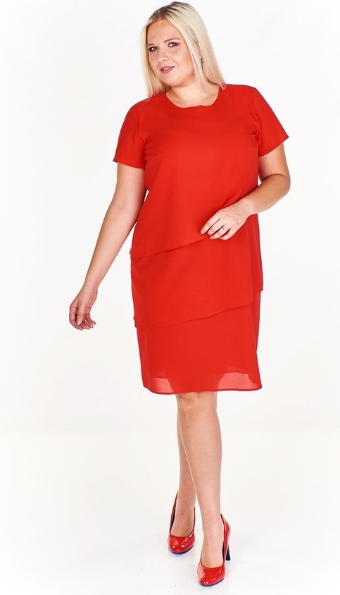 Czerwona sukienka Fokus dla puszystych midi
