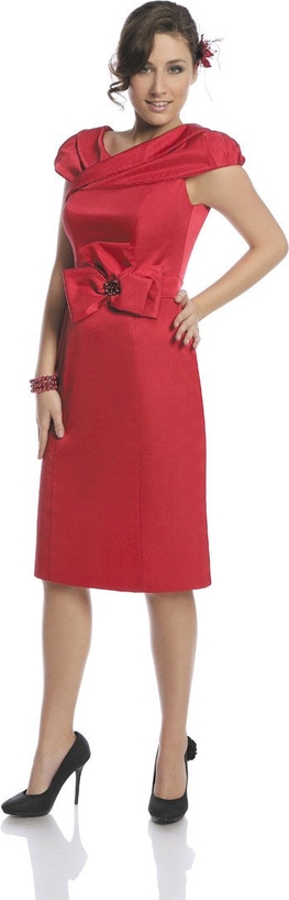 Czerwona sukienka Fokus w stylu klasycznym z rubinem