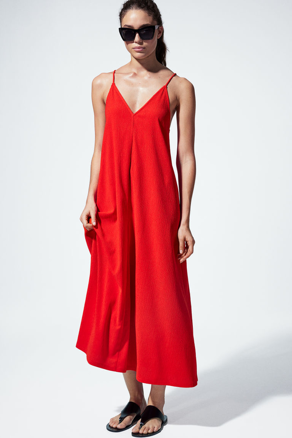Czerwona sukienka H & M z dekoltem w kształcie litery v prosta maxi