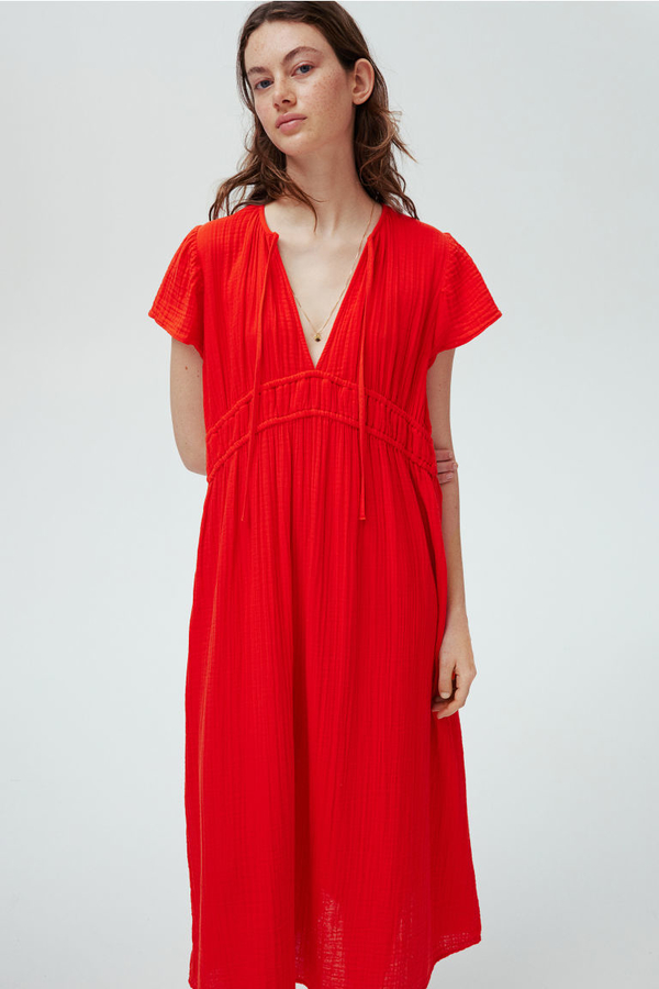 Czerwona sukienka H & M z krótkim rękawem