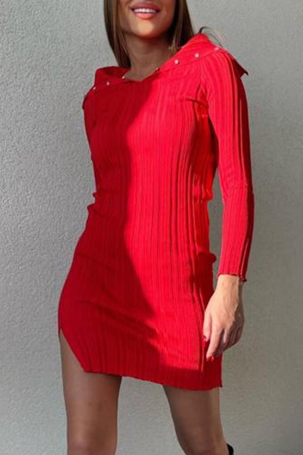 Czerwona sukienka IVET mini w stylu casual z okrągłym dekoltem