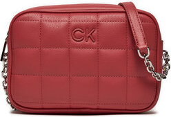 Czerwona torebka Calvin Klein na ramię pikowana