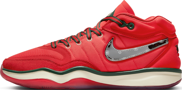 Czerwone buty sportowe Nike w sportowym stylu