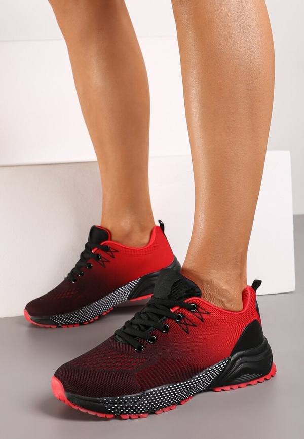 Czerwone buty sportowe Renee sznurowane w sportowym stylu