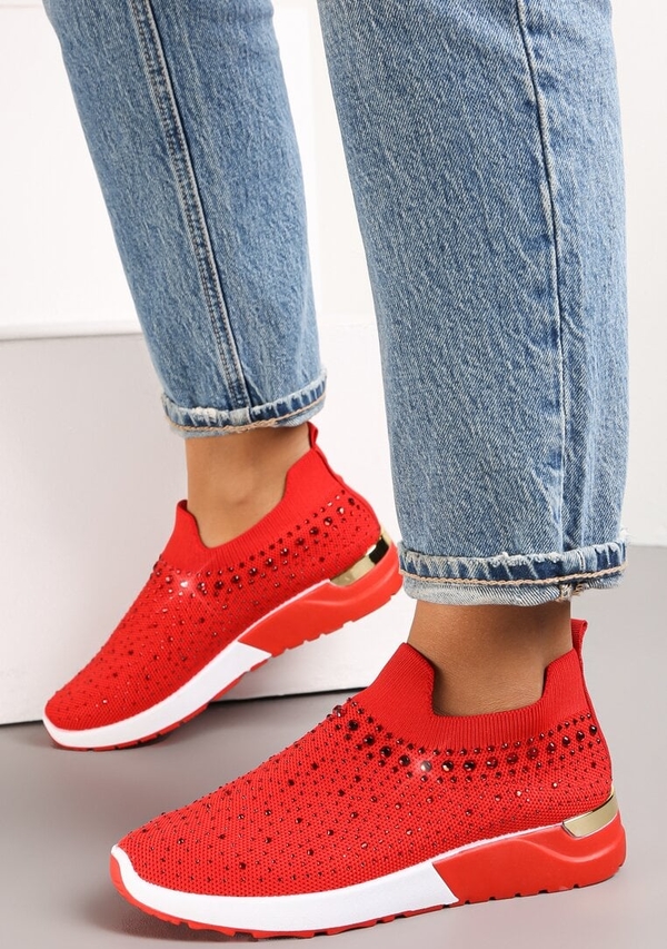 Czerwone buty sportowe Renee z płaską podeszwą