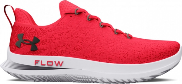 Czerwone buty sportowe Under Armour z płaską podeszwą w sportowym stylu