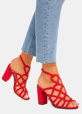 Czerwone sandały DeeZee z klamrami