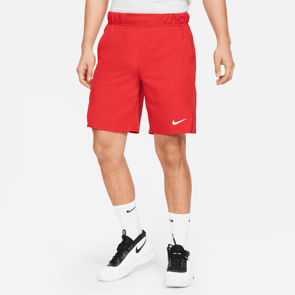 Czerwone spodenki Nike