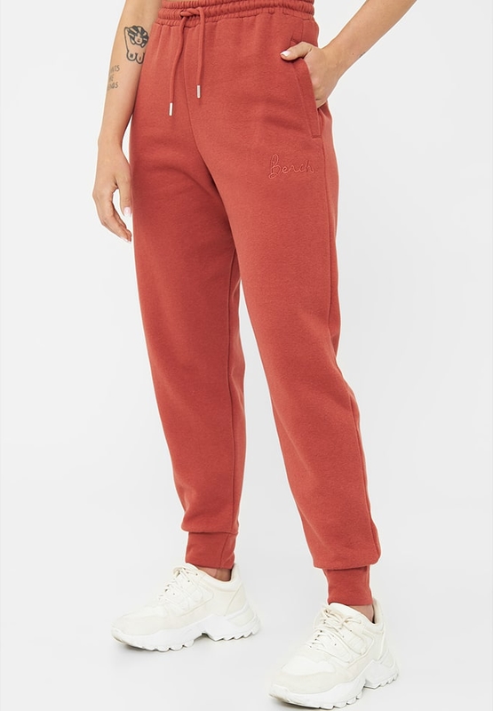 Czerwone spodnie sportowe Bench w sportowym stylu z dresówki