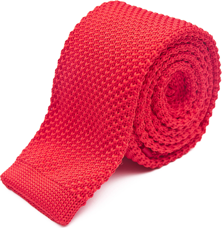Czerwony krawat alties