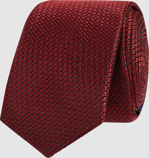 Czerwony krawat G.o.l.